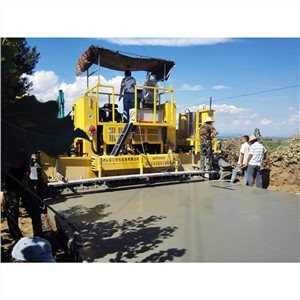 コンクリート舗装機械